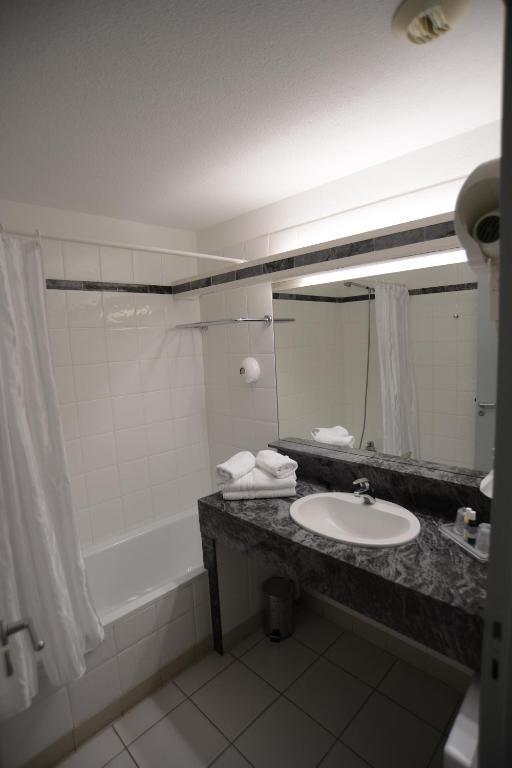 Hotel L'Arapede Κολιούρ Δωμάτιο φωτογραφία