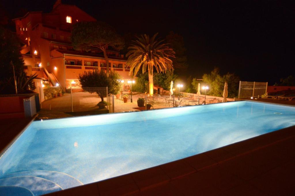 Hotel L'Arapede Κολιούρ Εξωτερικό φωτογραφία